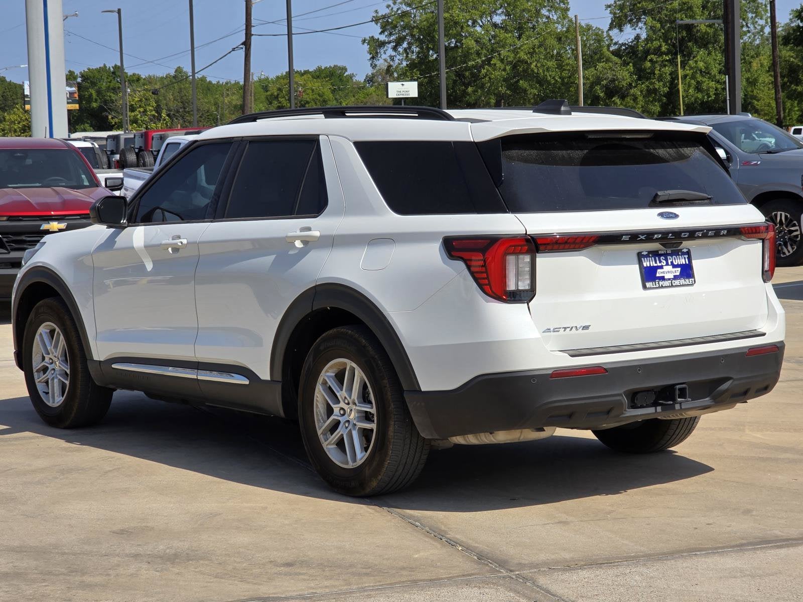 2025 Ford Explorer Active