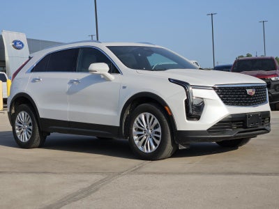 2024 Cadillac XT4 Luxury