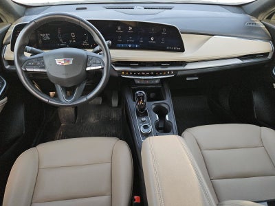 2024 Cadillac XT4 Luxury