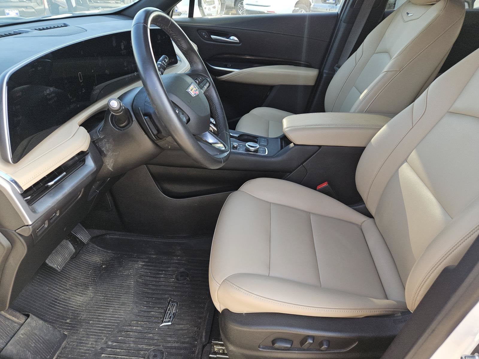 2024 Cadillac XT4 Luxury