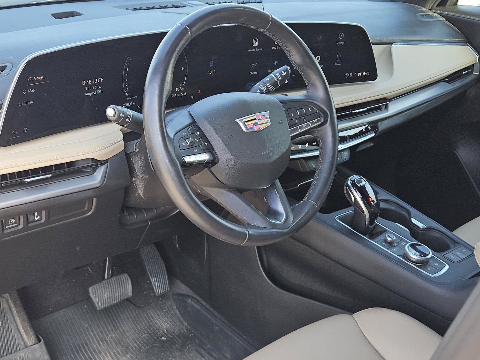 2024 Cadillac XT4 Luxury