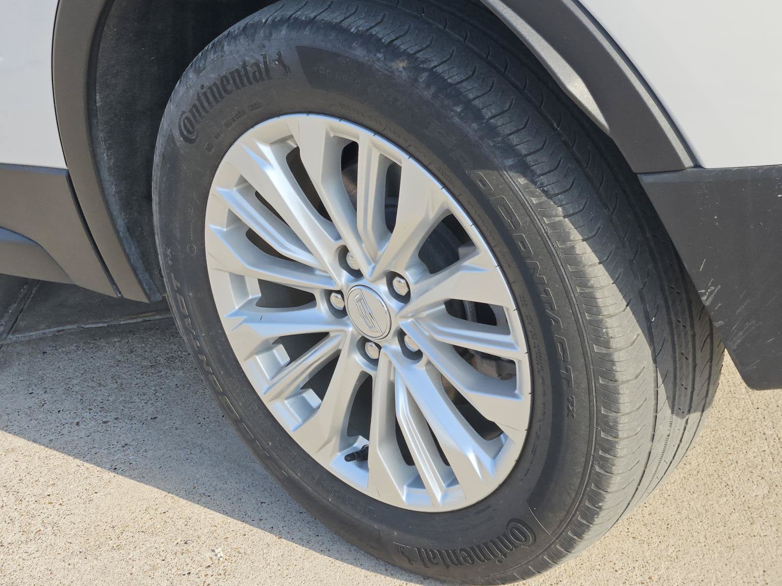 2024 Cadillac XT4 Luxury
